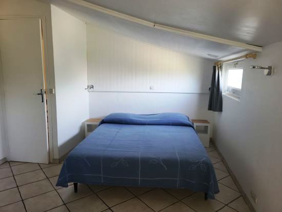Chambre mimosas .3(550)
